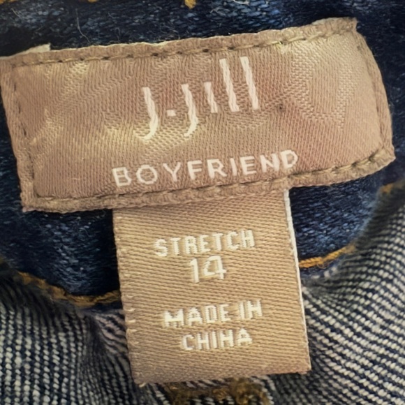 J Jill Boyfriend Denim Shorts Size 14 Dark Wash Stretch 7.5" Inseam - Picture 9 of 9